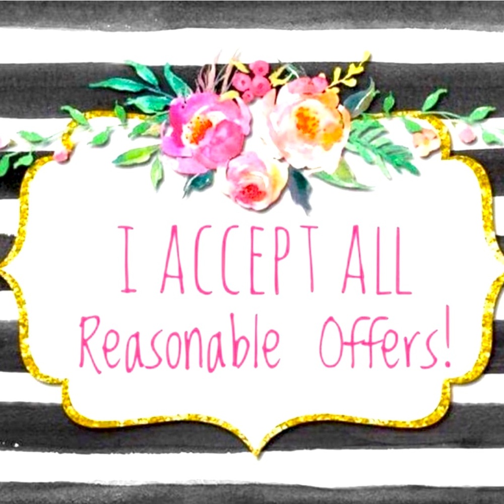 Make an offer these items are here so you can take them home;). ⭐️⭐️⭐️⭐️⭐️